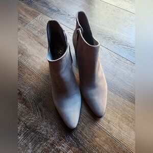 Vince Camuto Genuine Leather Elegant Gray Ankle Boots